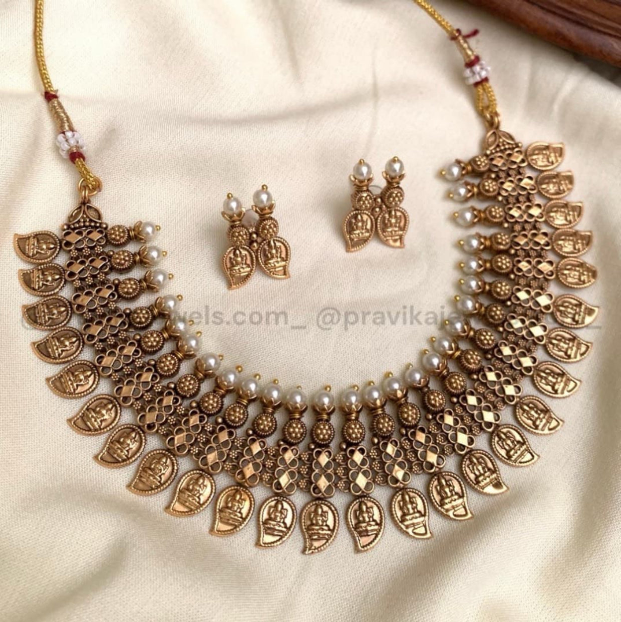 Lakshmi Pearl Temple Antique Necklace Set AN22
