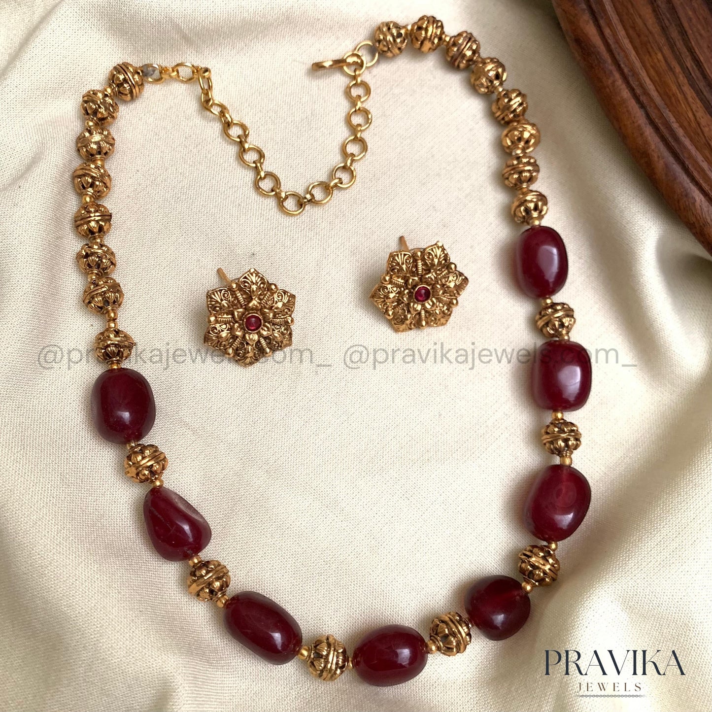 Antique Gold Beaded Necklace Set AN120