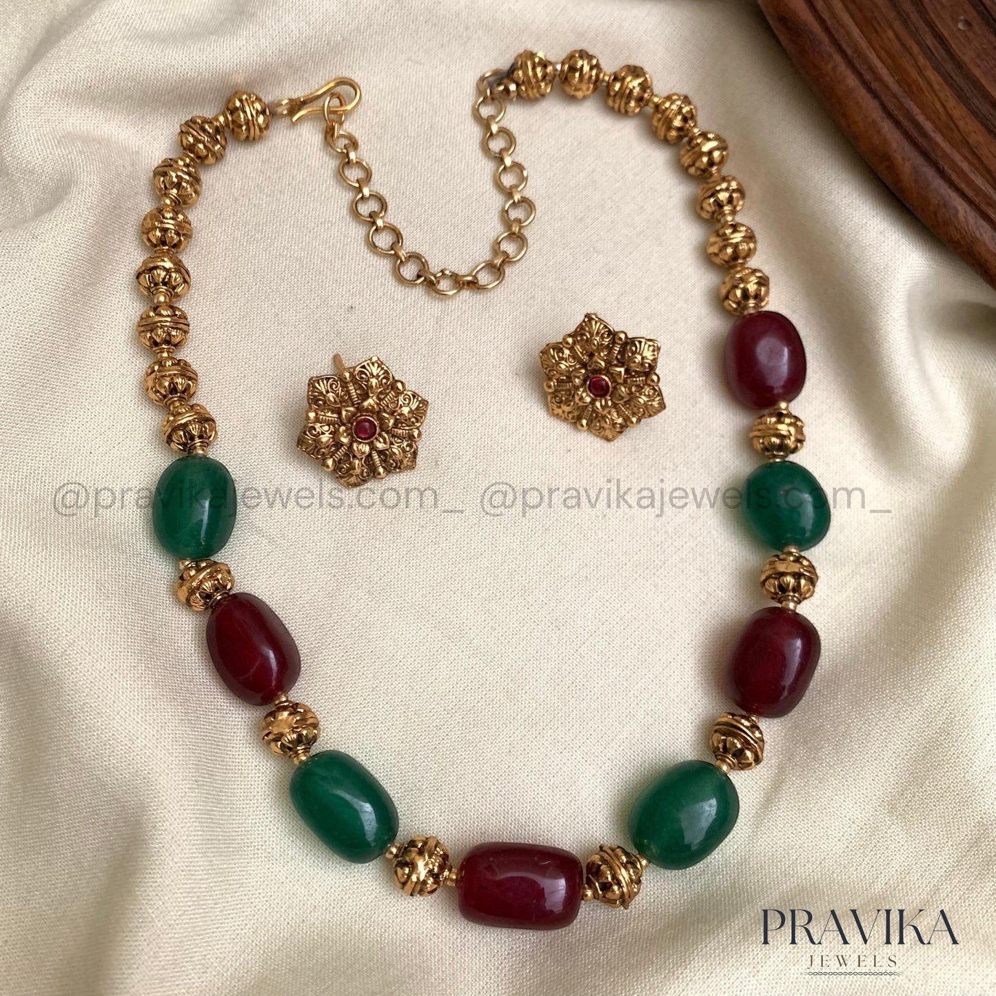 Antique Gold Beaded Necklace Set AN120
