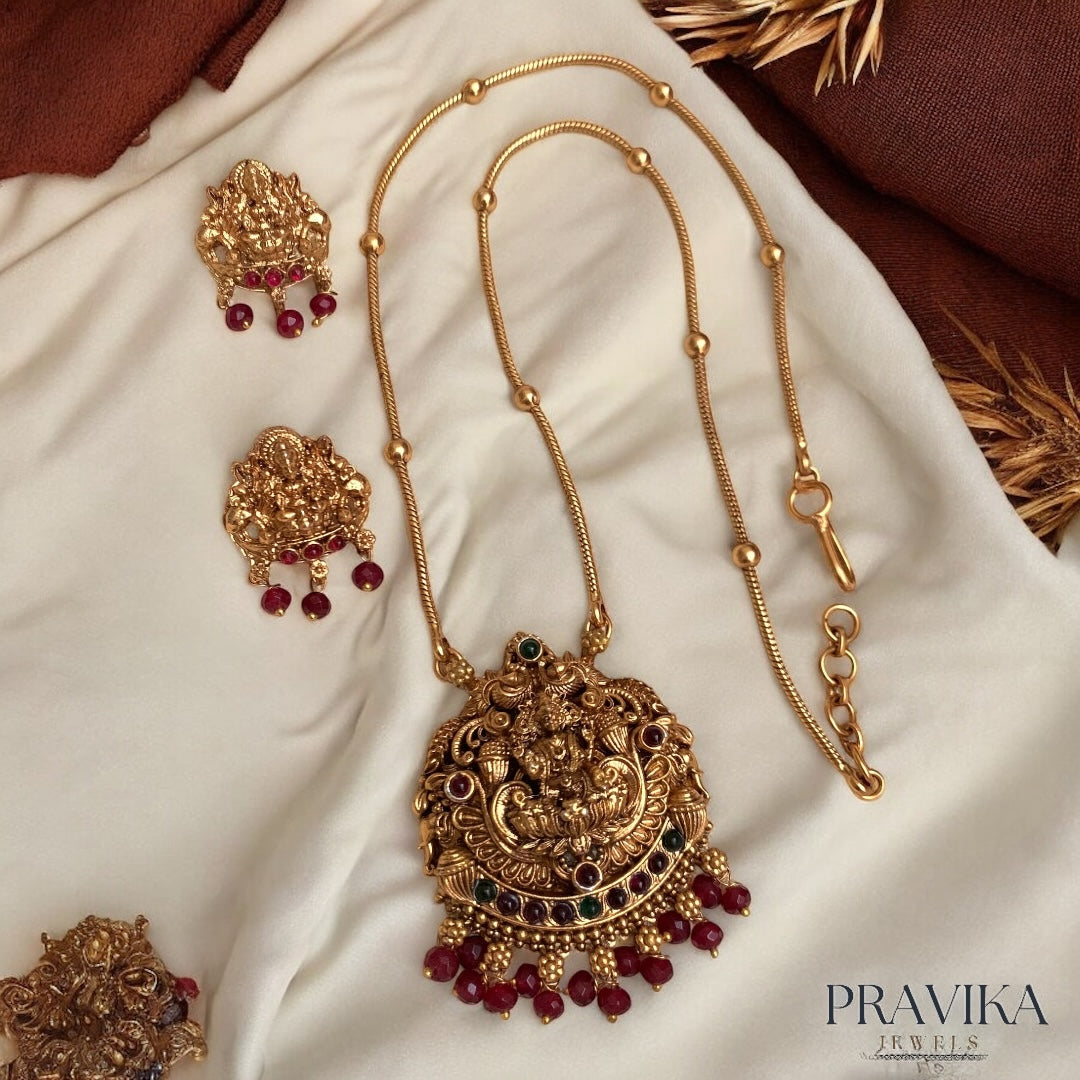 Antique Grand Lakshmi Chain Pendant Set with Earrings AN95