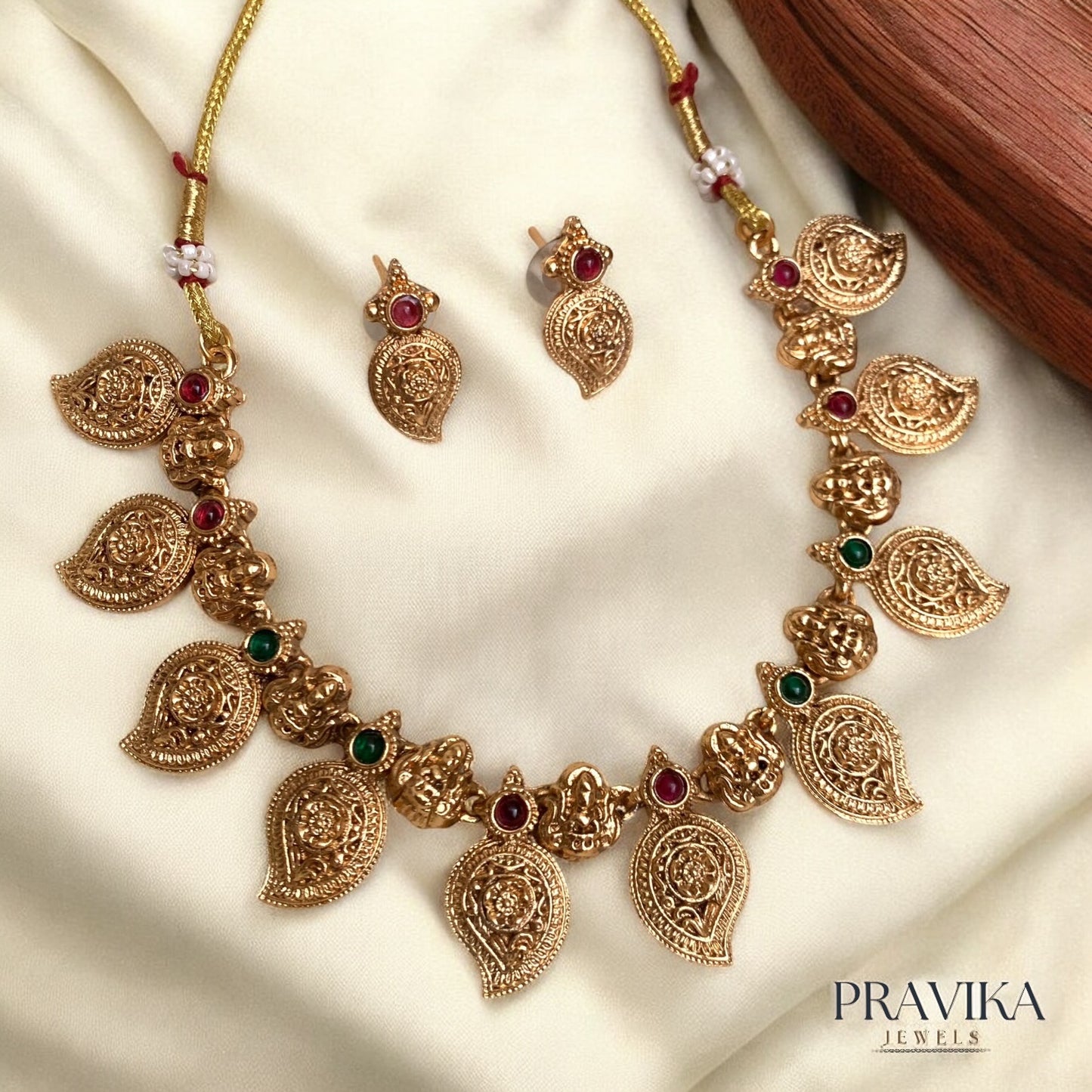 Antique Mango Motif Necklace Set AN103