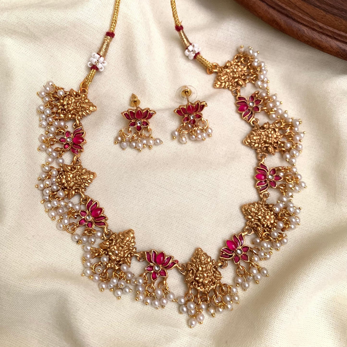Lakshmi Temple Necklace Set AN107