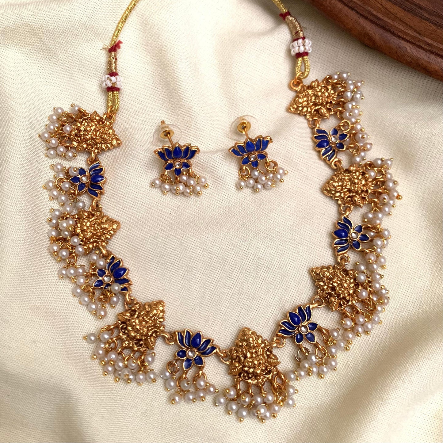 Lakshmi Temple Necklace Set AN107