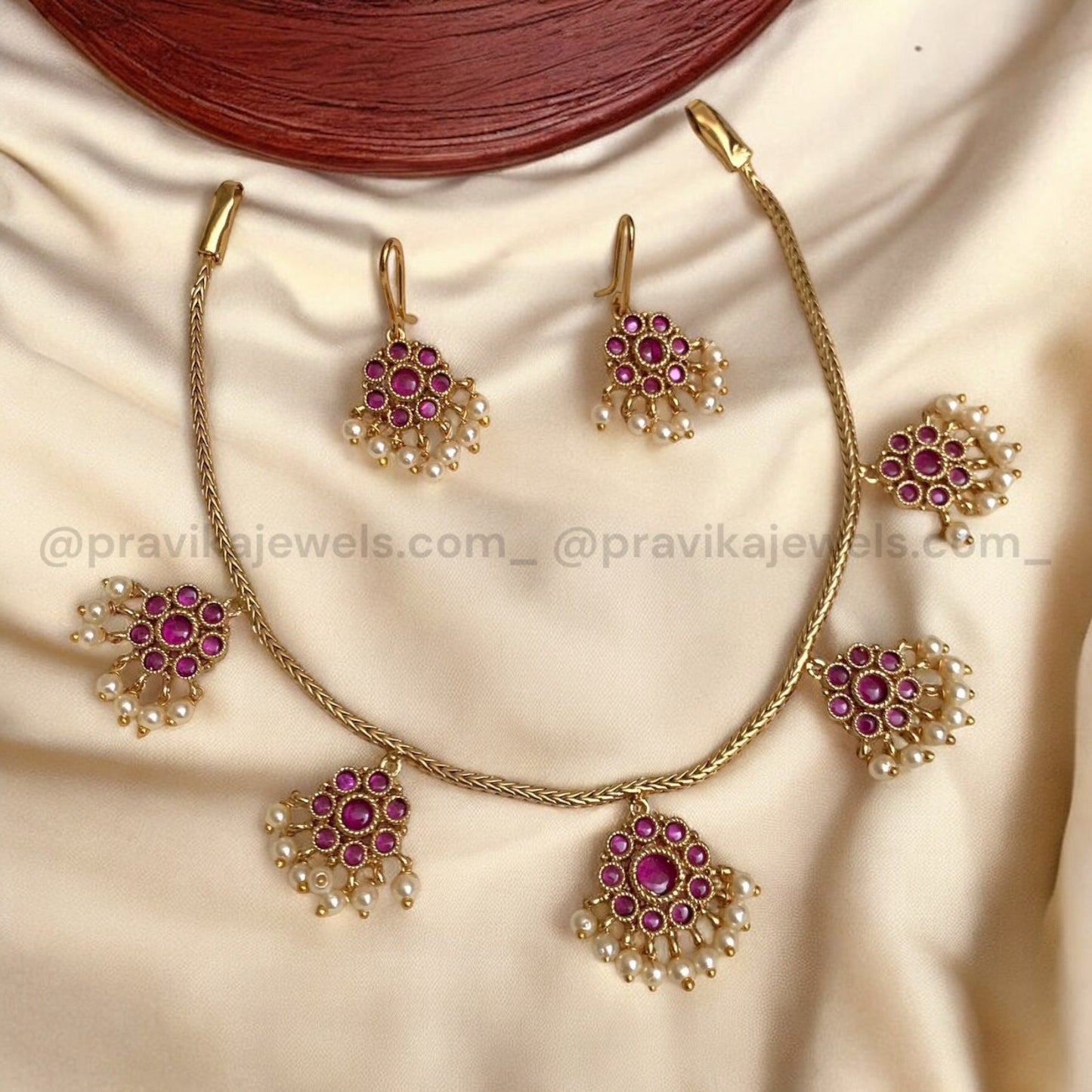 Premium Gold-Plated Invisible Necklace Set IN26