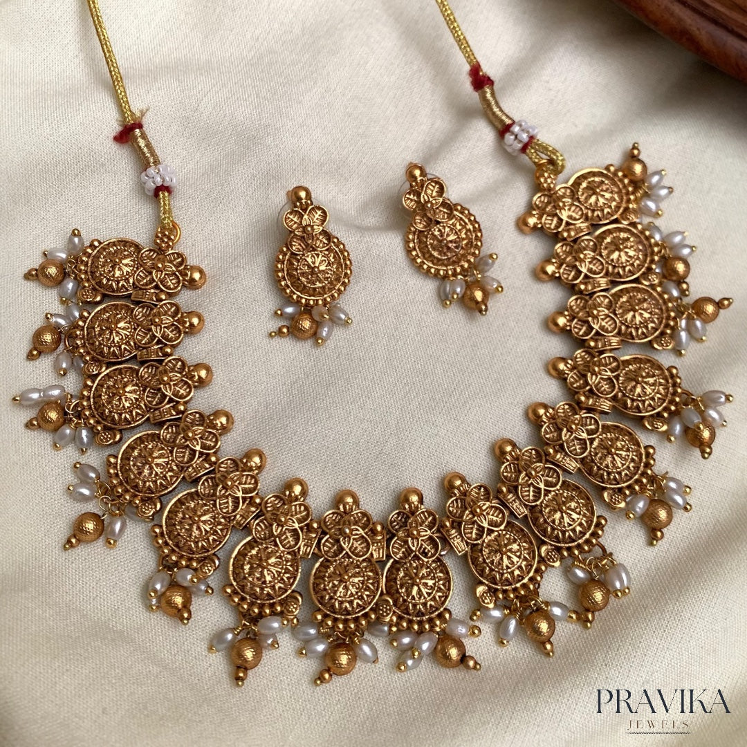 Antique Floral Coin Necklace Set AN89