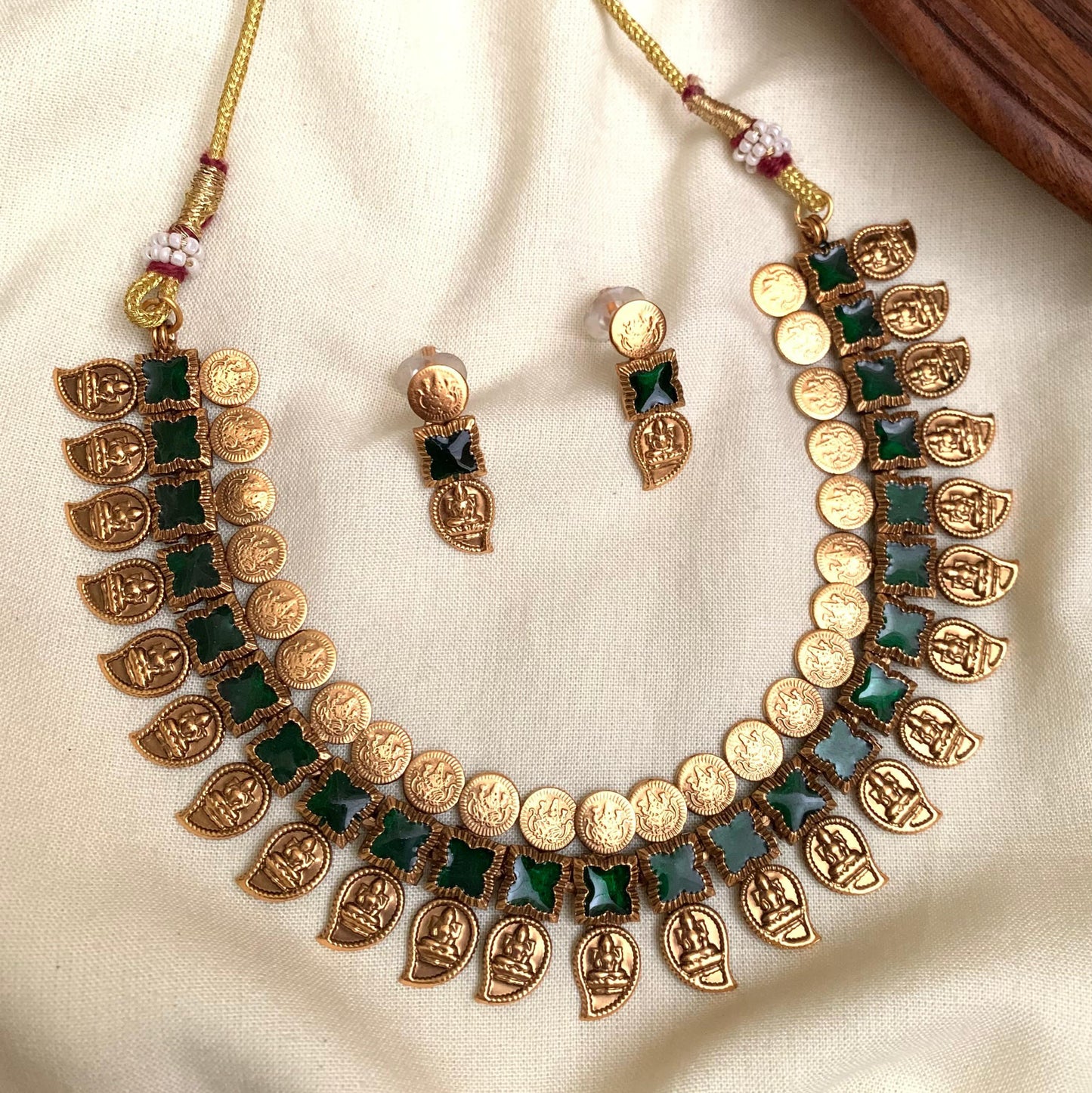 Temple Coin Necklace Set with Earrings AN45