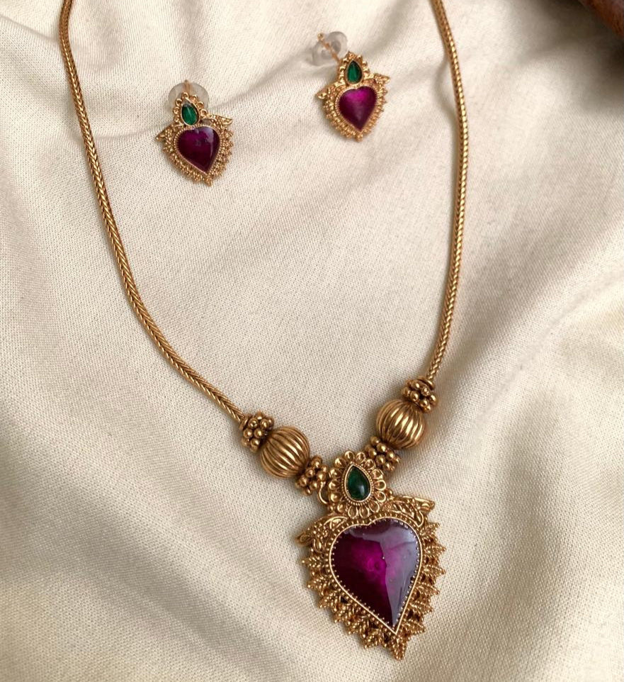 Heart Pendant Traditional Necklace Set AN76