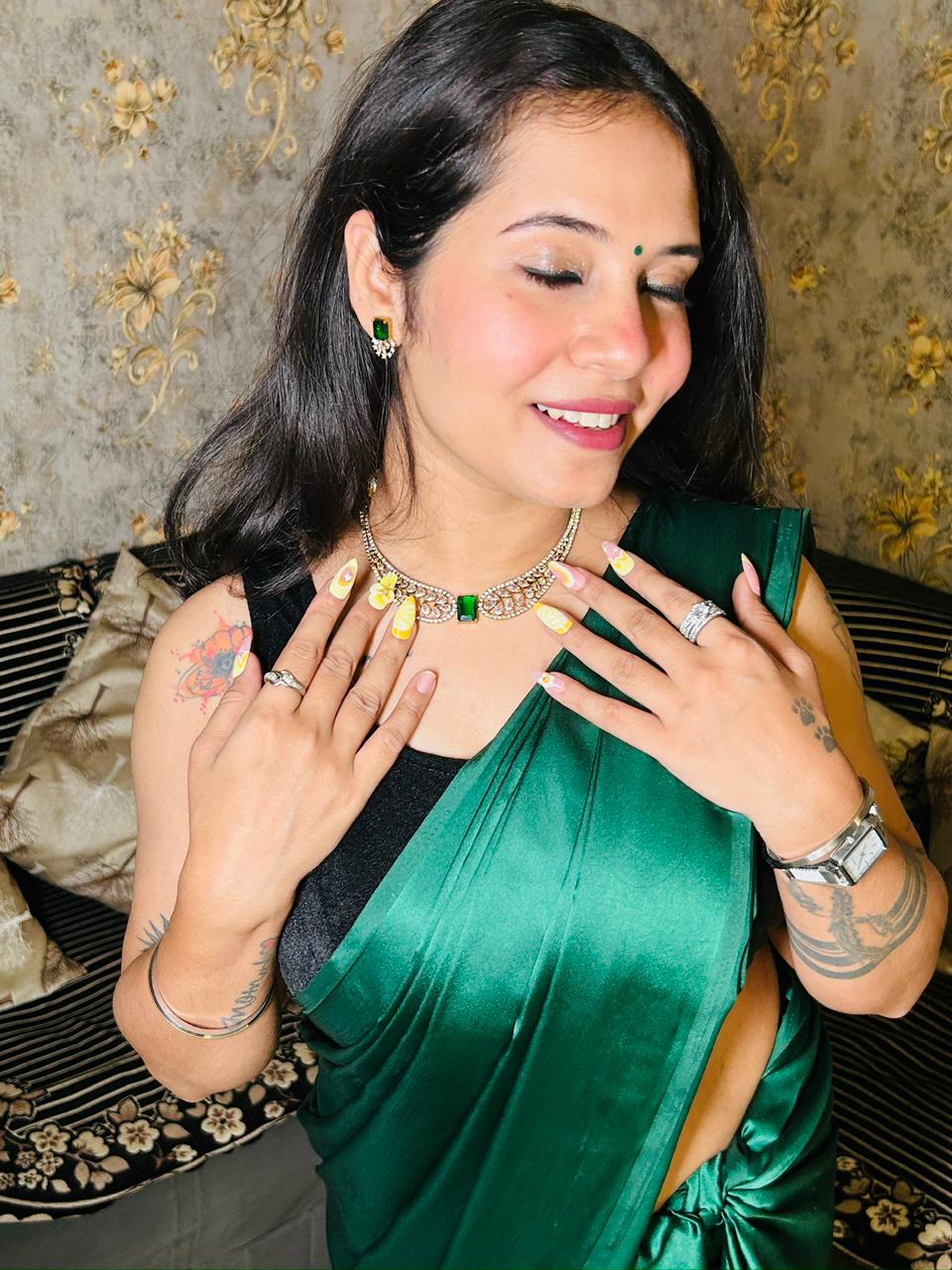 Victorian Style Stone Necklace Set VN10