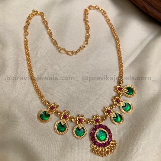 Invisible Setting Temple Necklace IN06