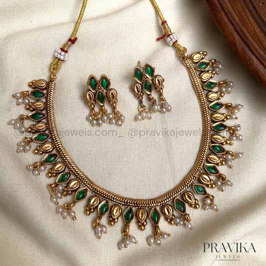 Antique Gold Necklace Set AN121