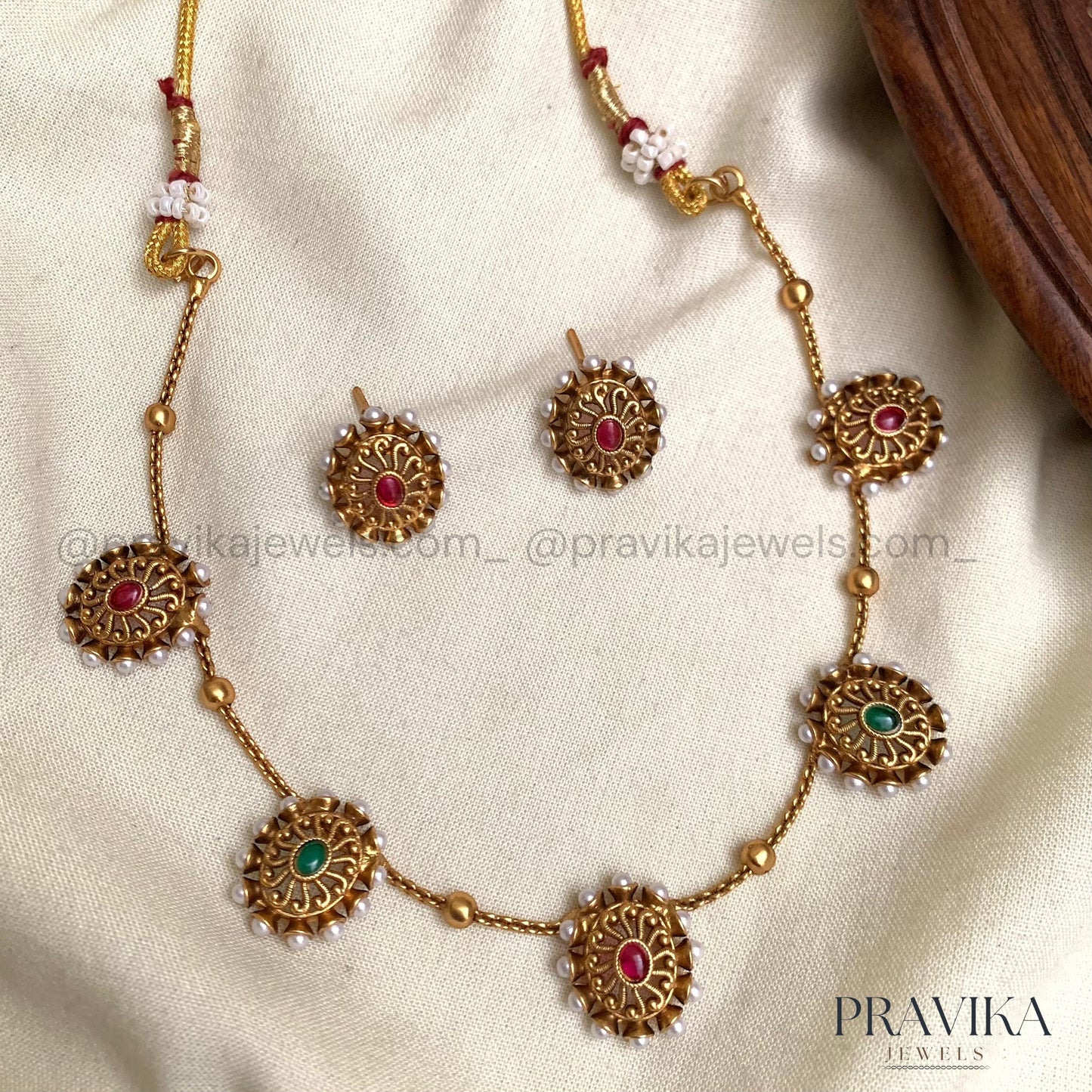 Antique Round Coin Necklace Set AN131