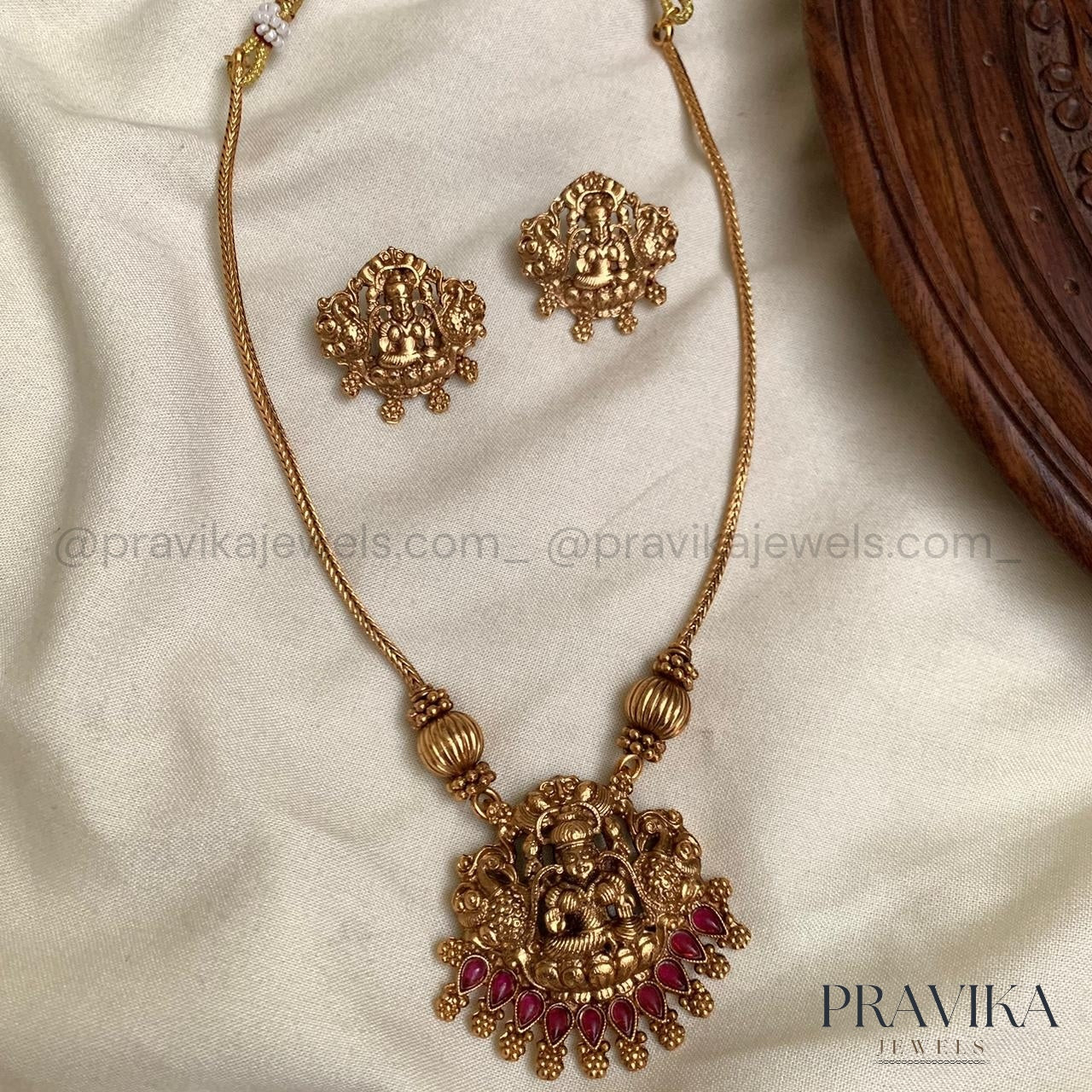 Antique Lakshmi Temple Necklace Set AN135