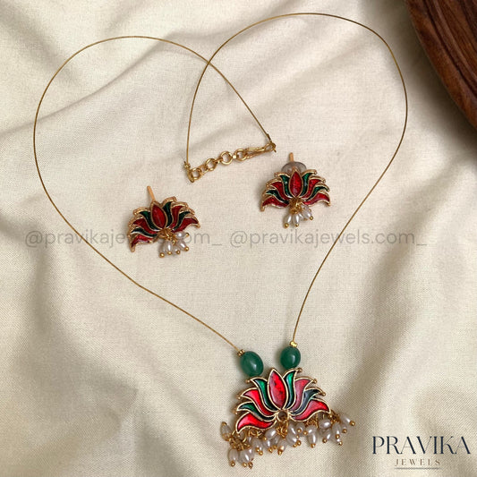 Invisible Lotus Necklace Set IN30