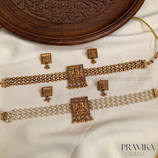 Square Lakshmi Temple Choker Set AN154