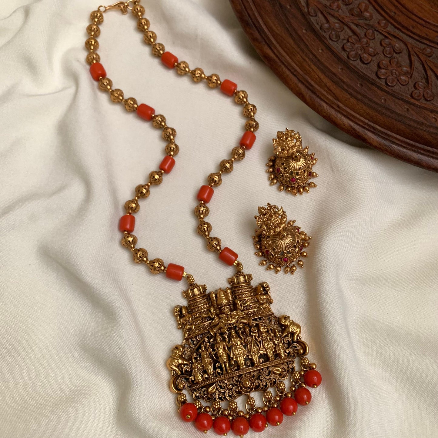 Temple-Inspired Long Necklace Set AN170