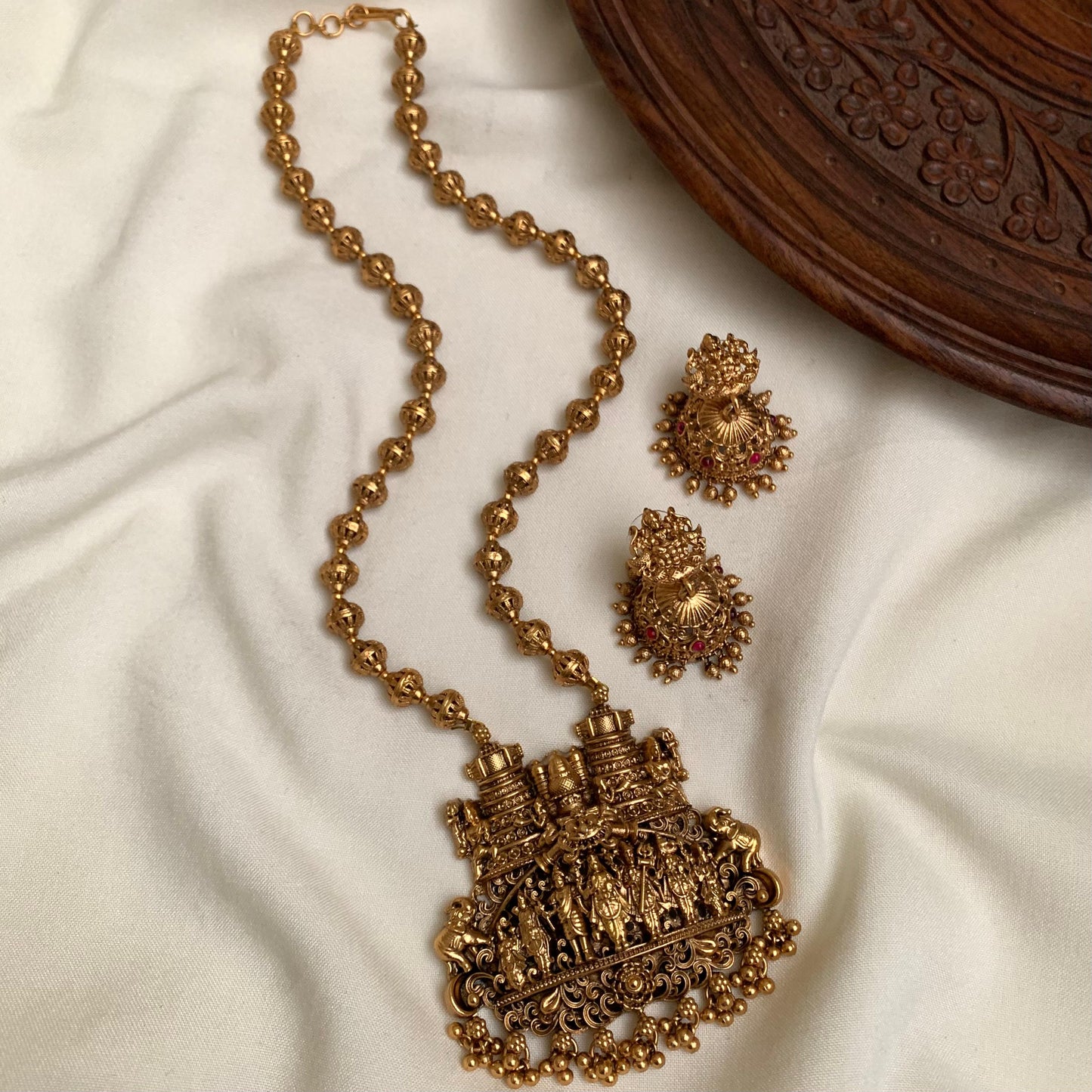 Temple-Inspired Long Necklace Set AN170