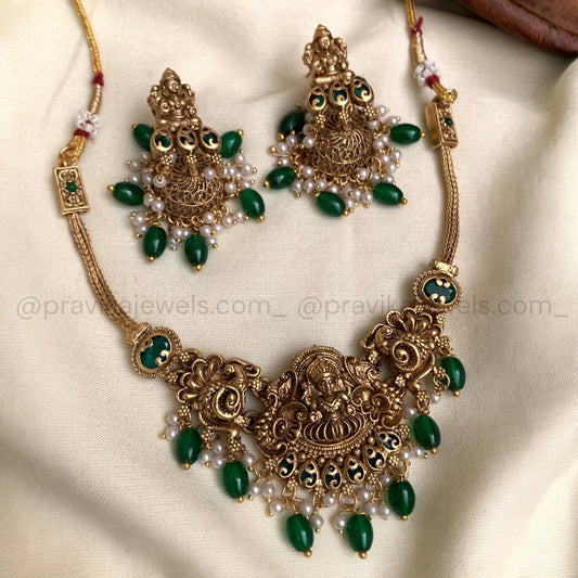 Antique Lakshmi Choker Set with Earrings AN30