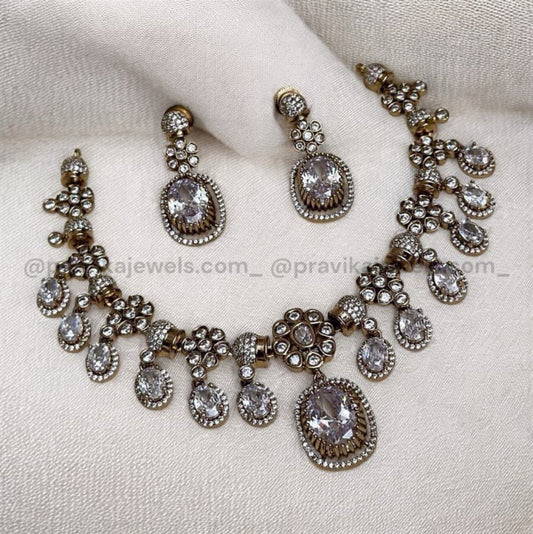 Victorian Stone Necklace Set VN01