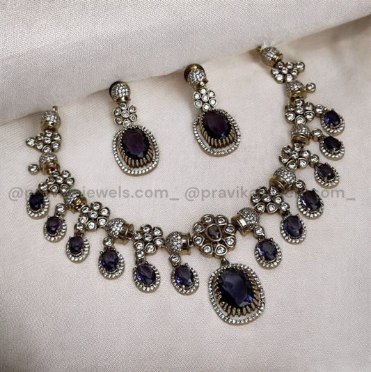 Victorian Stone Necklace Set VN01