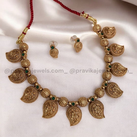 Antique Gold-Plated Temple Necklace AN10