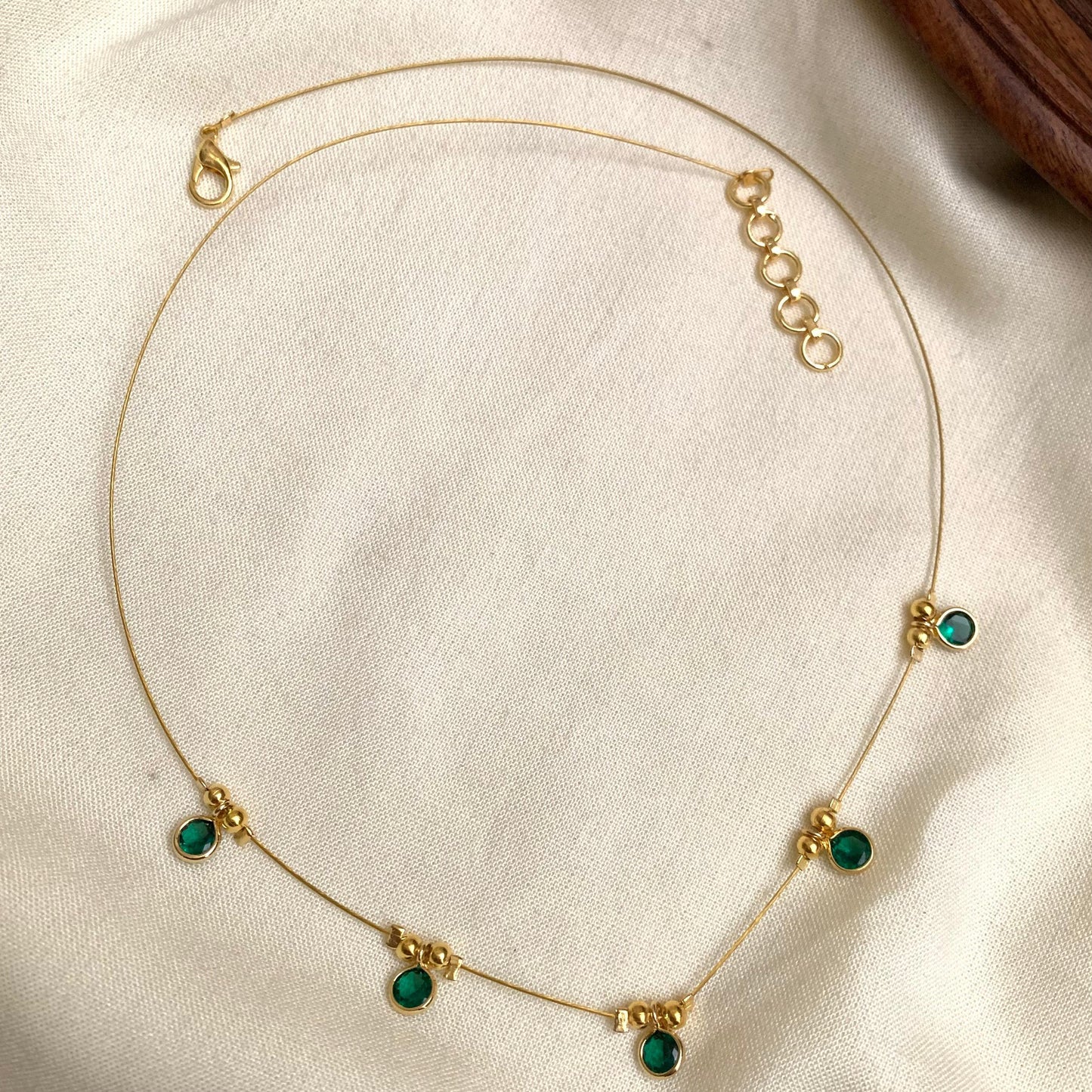 Invisible Necklace with Gold Polish & Colored Stone IN25