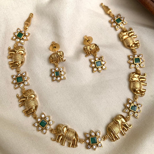 Antique Elephant Short Necklace Set with Earrings AN63