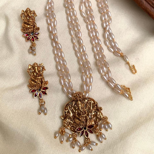 Ganesh Pearl Temple Necklace Set AN85