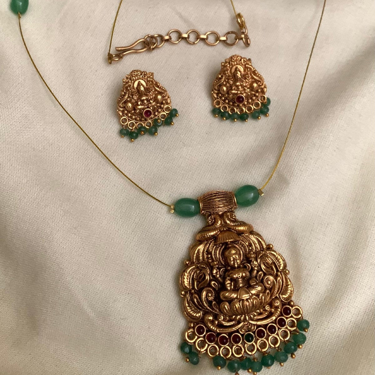 Invisible Thread Lakshmi Necklace Set IN19