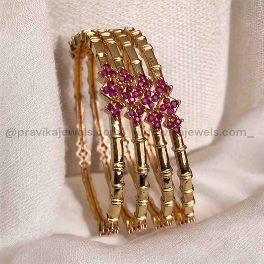 Antique Bangle AB03