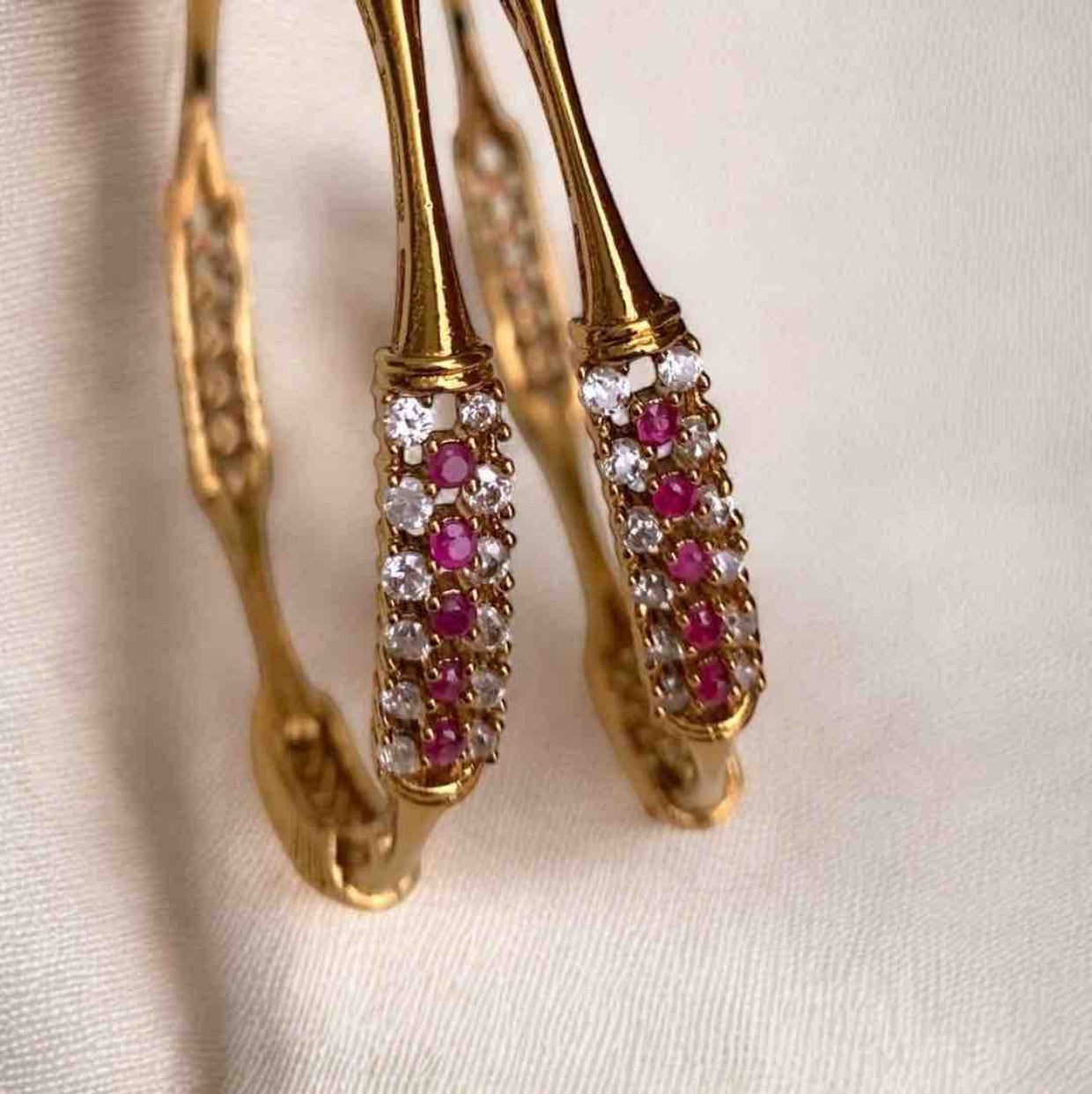 Antique Bangle AB04